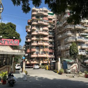 3 BHK Floor in Apartment