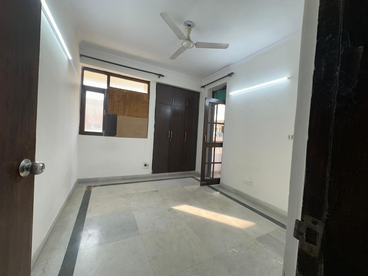 4BHK Shree Radha Krishna Apartment - Image 9